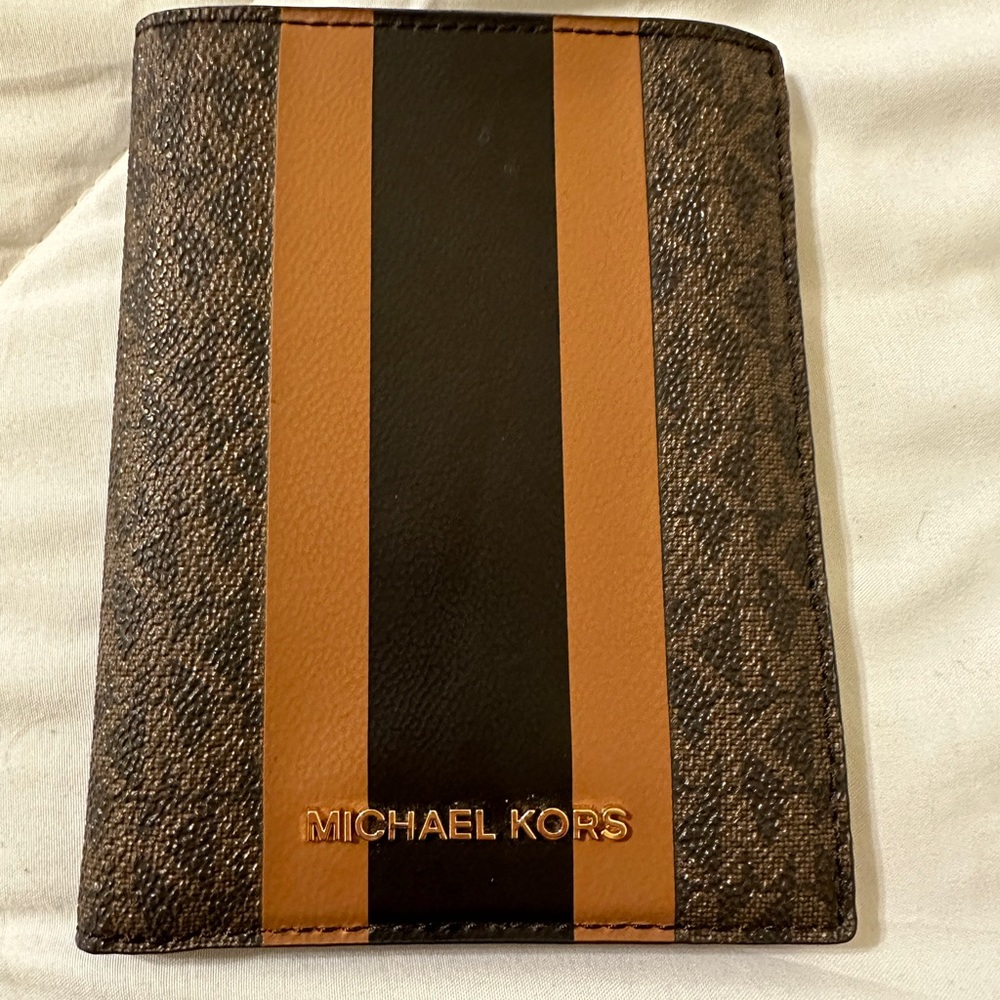 Michael Kors Bedford Travel Medium Logo Stripe